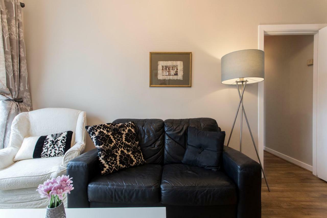 St Patricks Cathedral Self Catering Apartment Dublin Bagian luar foto